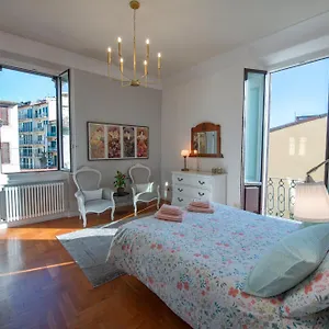 Romantic And Charming Appartamento Firenze