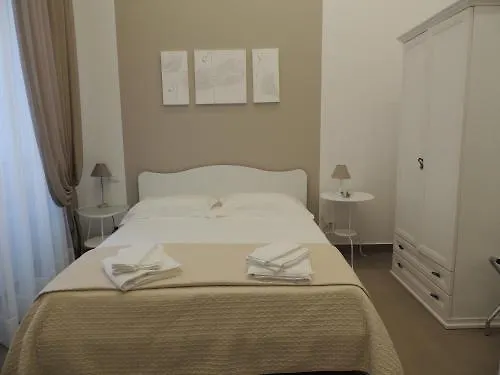 Bed & Breakfast La Baia Di Partenope Naples